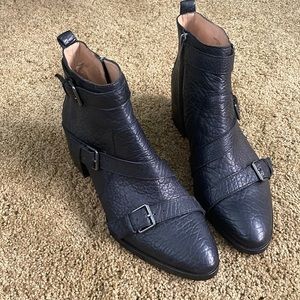 Banana Republic Leather booties